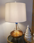 Design table lamp in gold and glass - vivahabitat.com