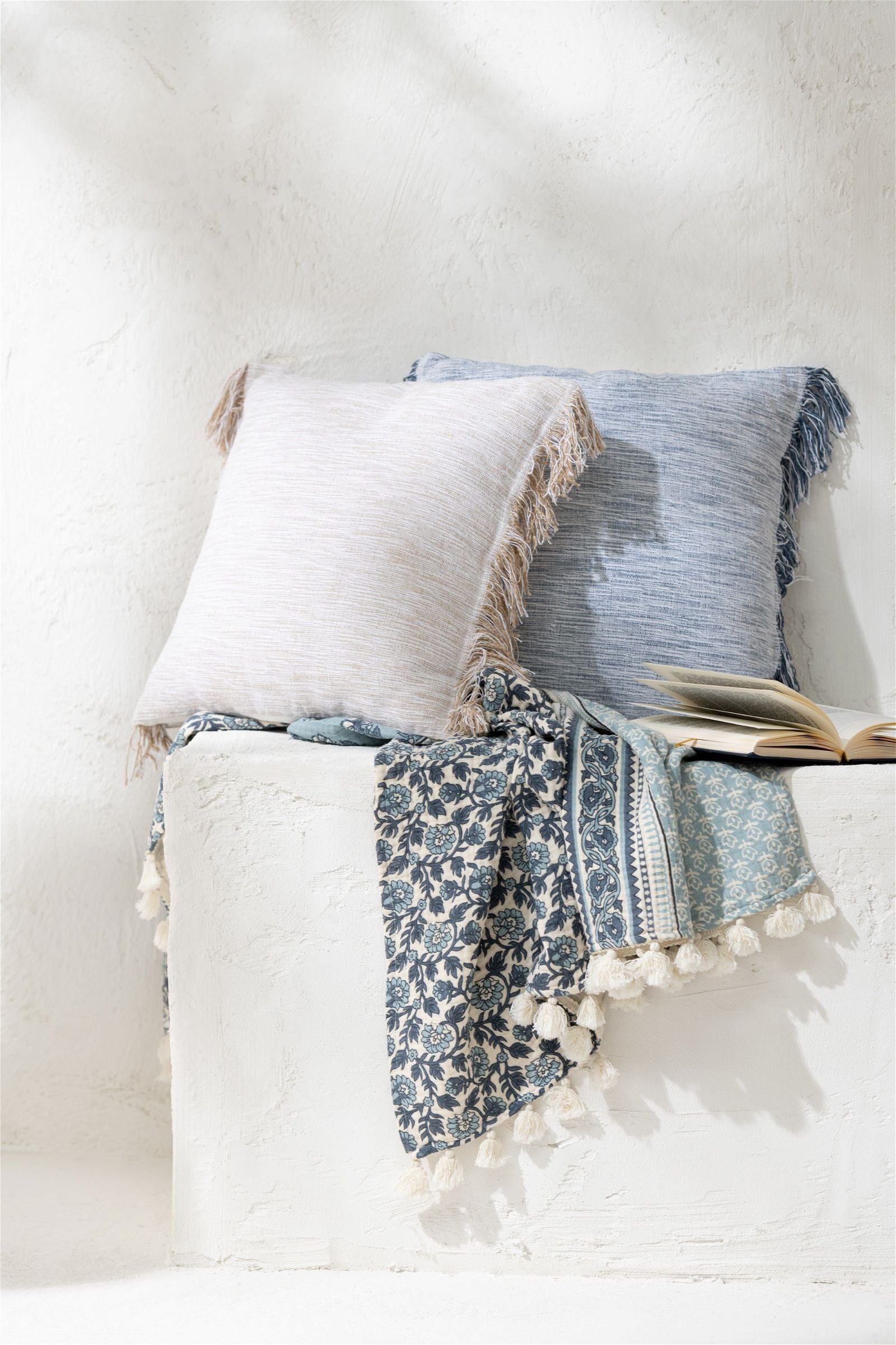 Cushions & Pillows - vivahabitat.com