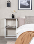 Venture Home Rise Nachttisch – „Concrete“ – Weiß